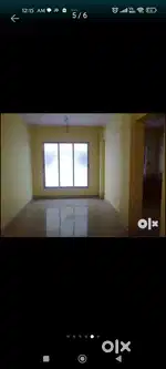 Room on rent diva west . 1min walking water tank available