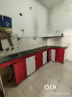 1 BHK MODULAR KITCHEN FOR FAMILY