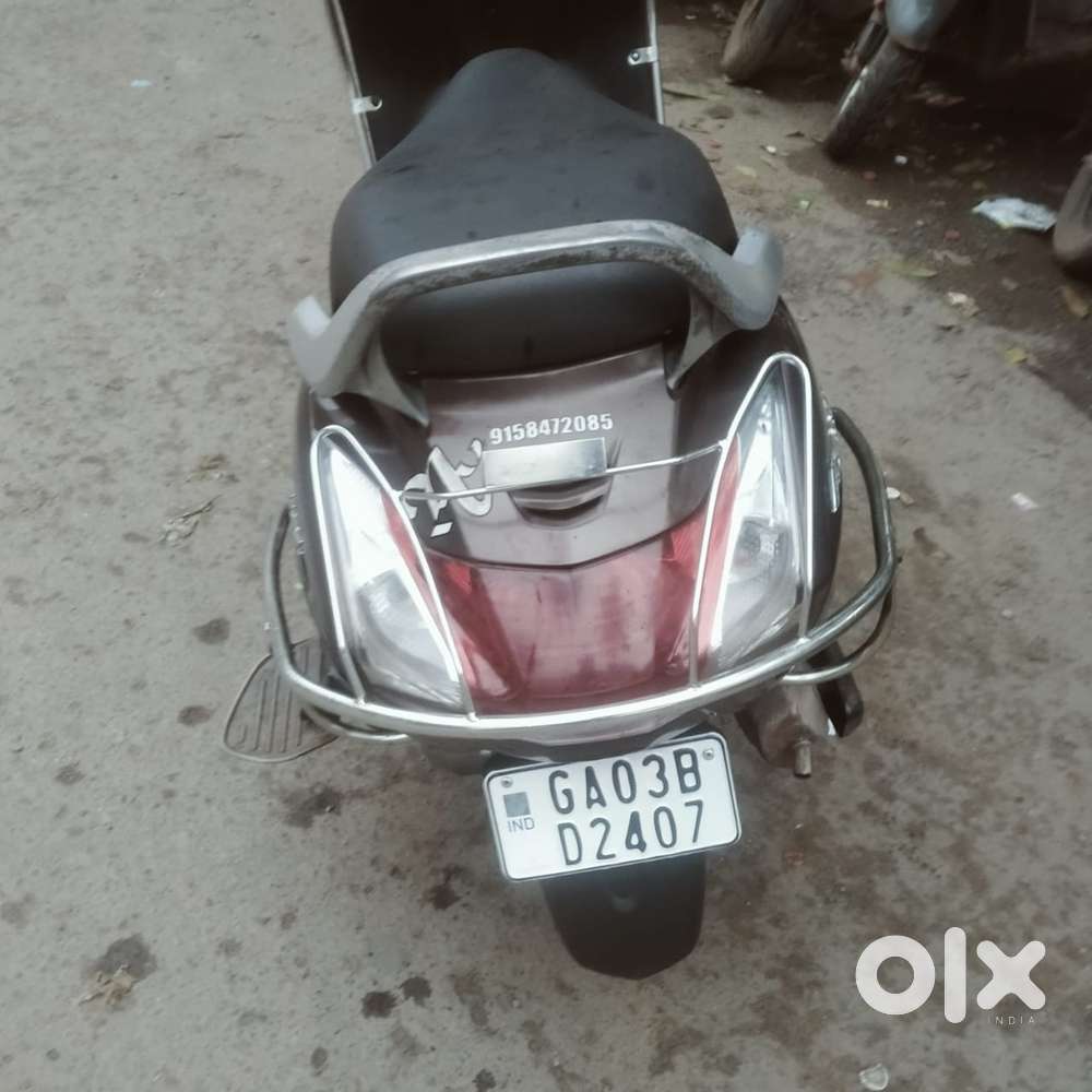Well in gud condition new battery