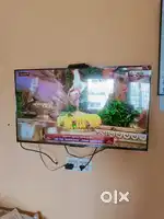 33 ince smart T V and washing Machine