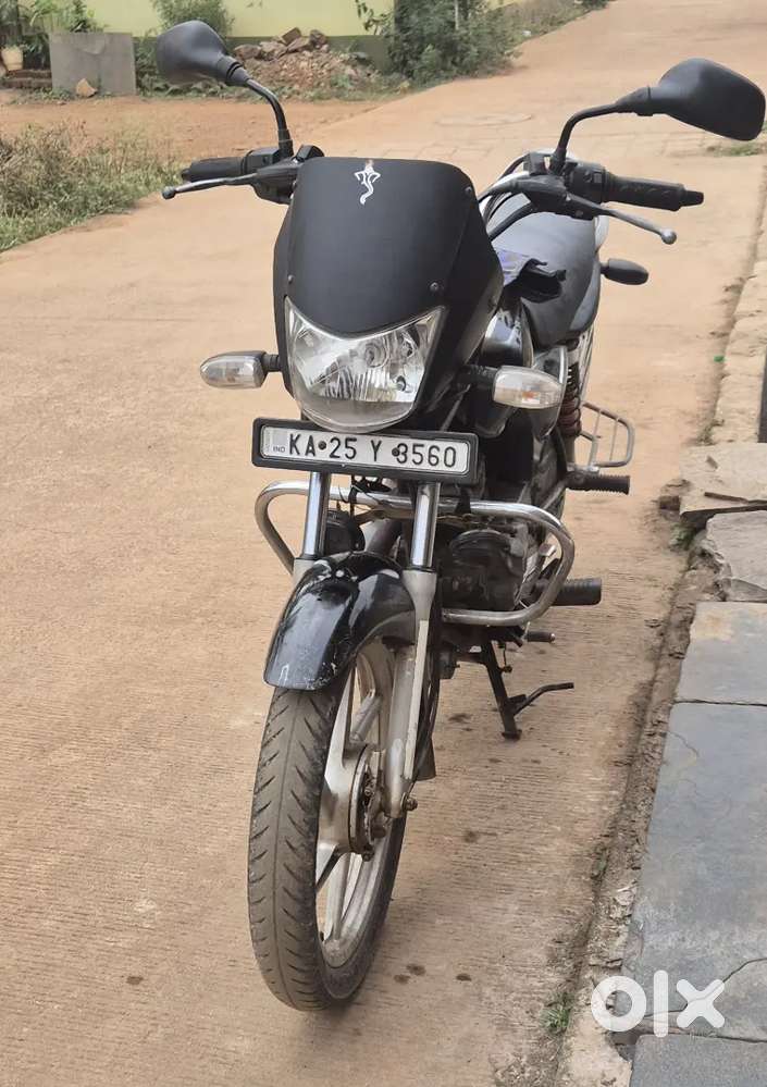 Platina 100cc vehicle