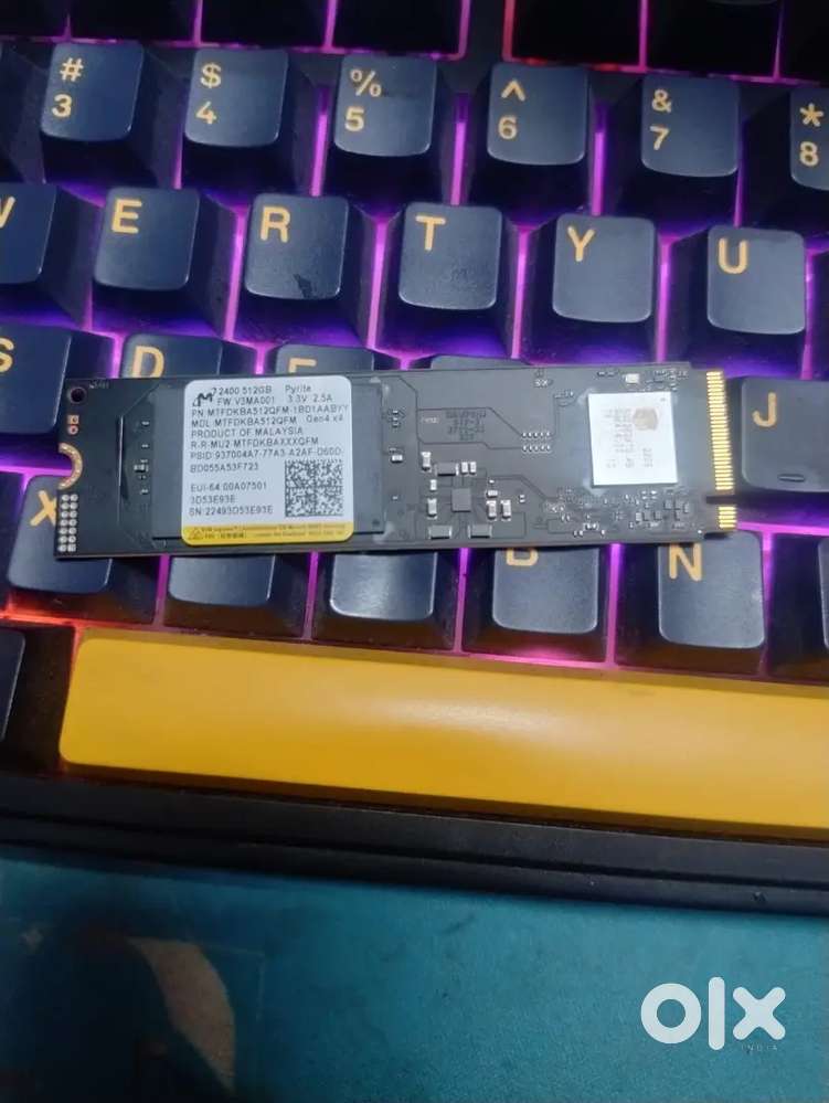 Micron 512GB nvme m.2 SSD 
2400mhz 4th gen
