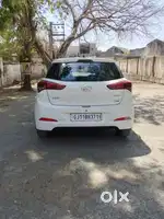 Hyundai i20 2017 Diesel 104000 Km Driven