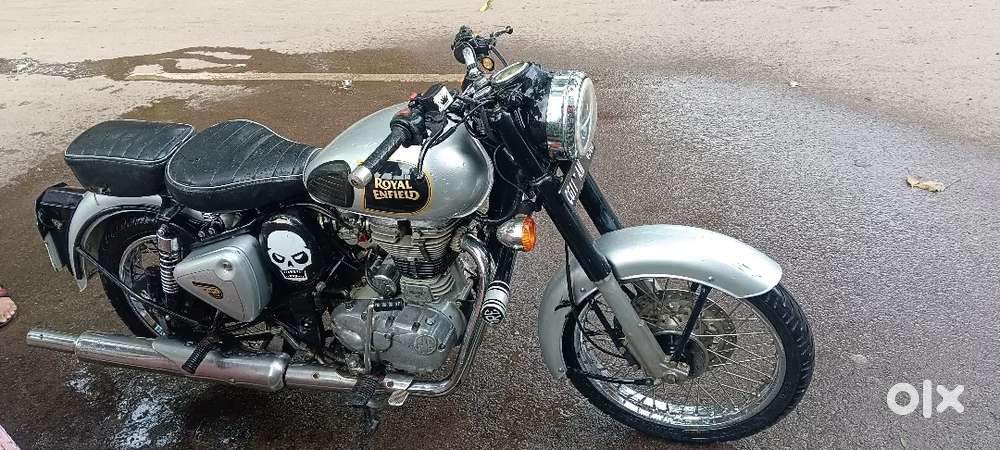 Sell new bullet classic 350.. Time pass vale msg na kare.