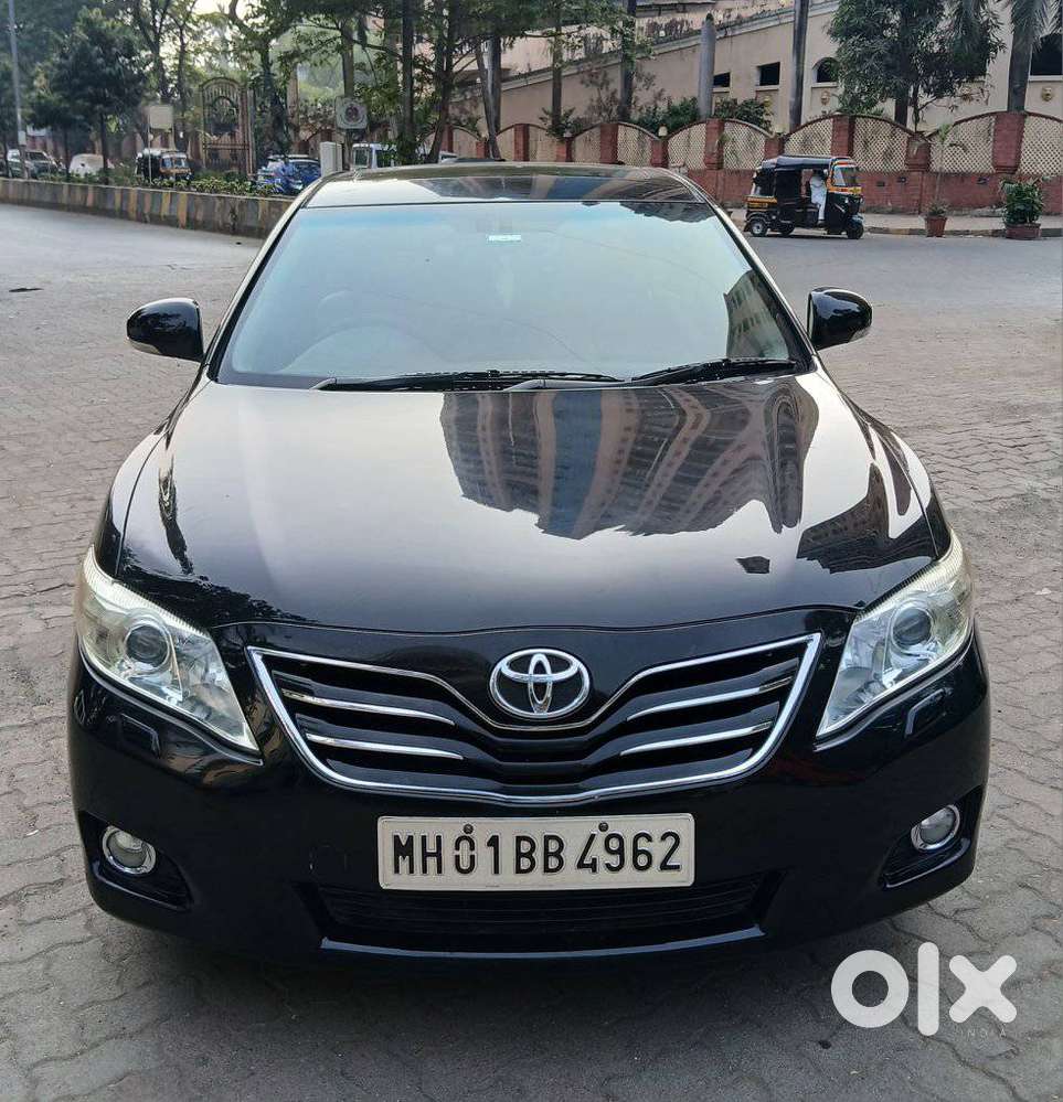 Toyota Camry 2002-2011 MT with Moonroof, 2012, Petrol