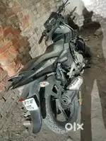 Pulsar 150