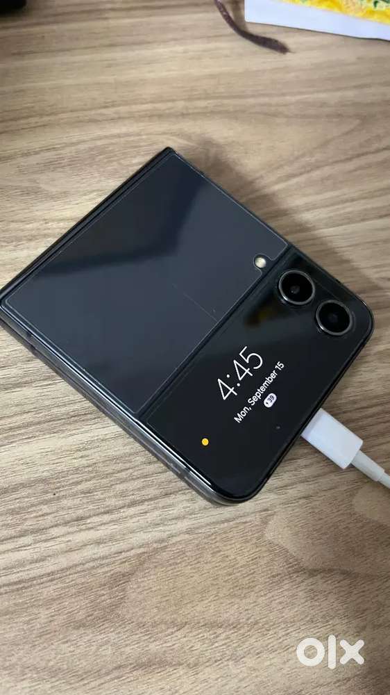 Samsung z flip 4 5G