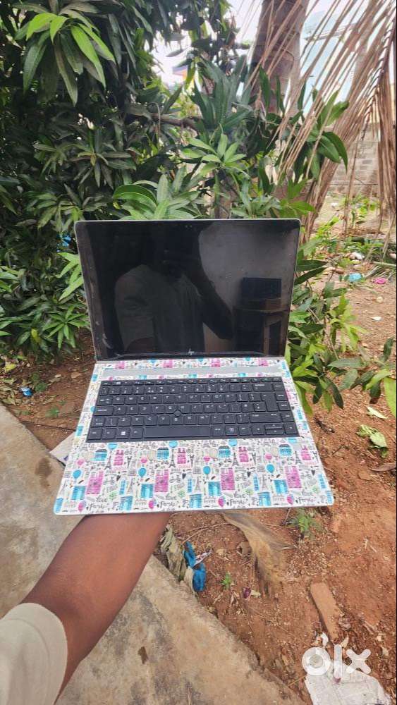 Hp EliteBook 840 G5 (8month used)