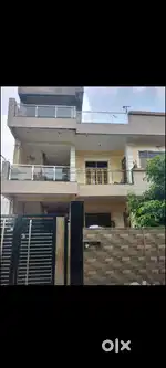 2 room set available for rent in Chinhat for small families