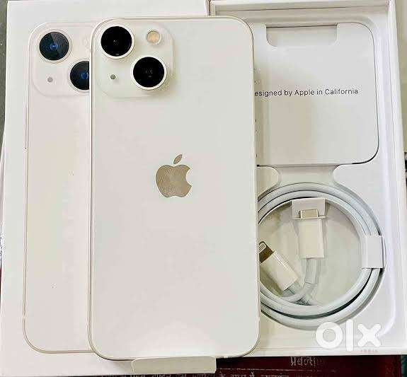 iPhone 13 white colour