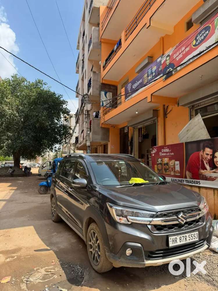 Flat he flat for sale Noida sector 110 only 46 lakh to BHK