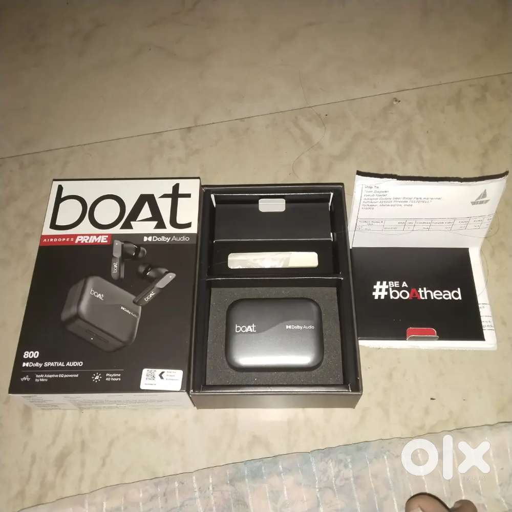 Boat earbuds 800