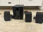 4 speakers with woofer