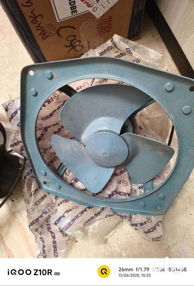 EXHAUST FAN  FOR KITCHEN