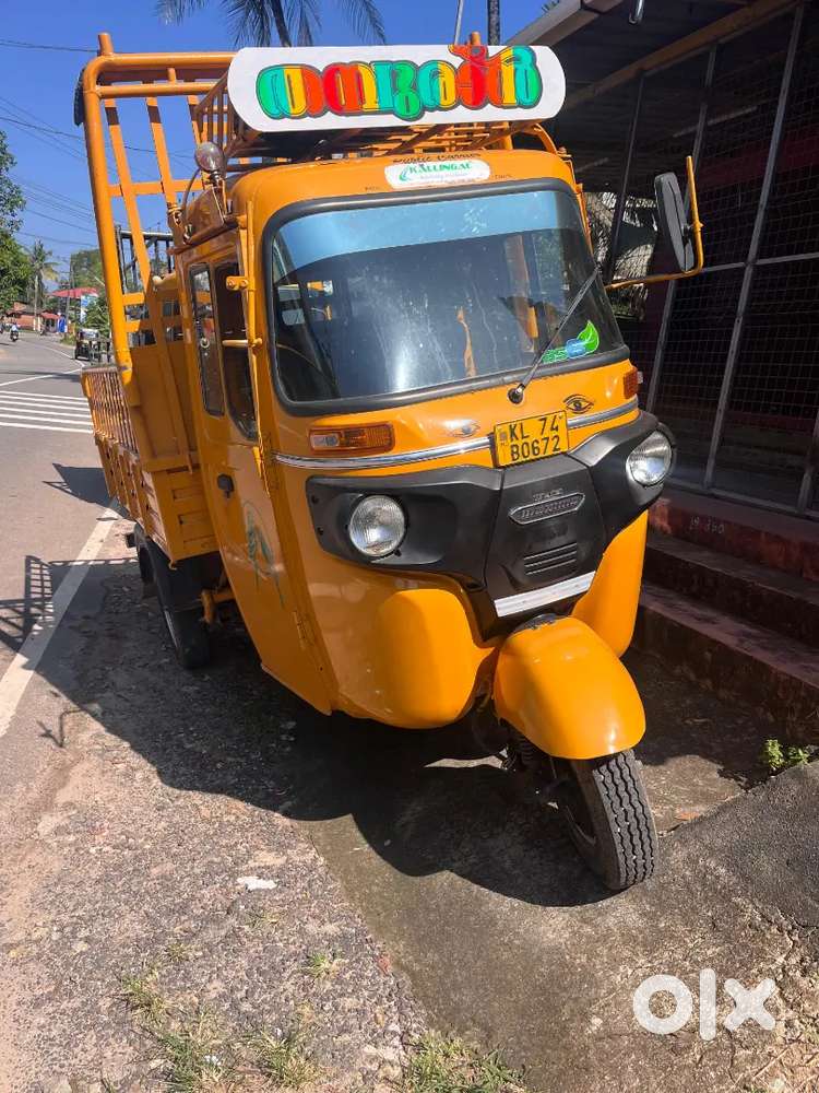 Bajaj maxima bs6 for sale show room condition