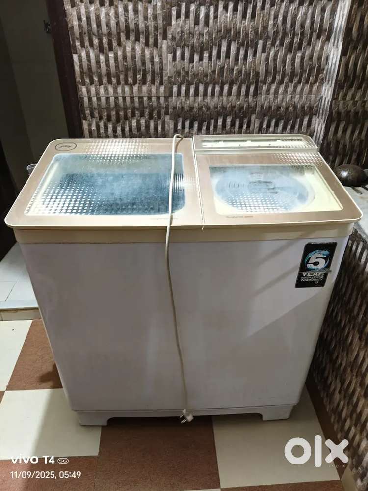 Semi washing machine