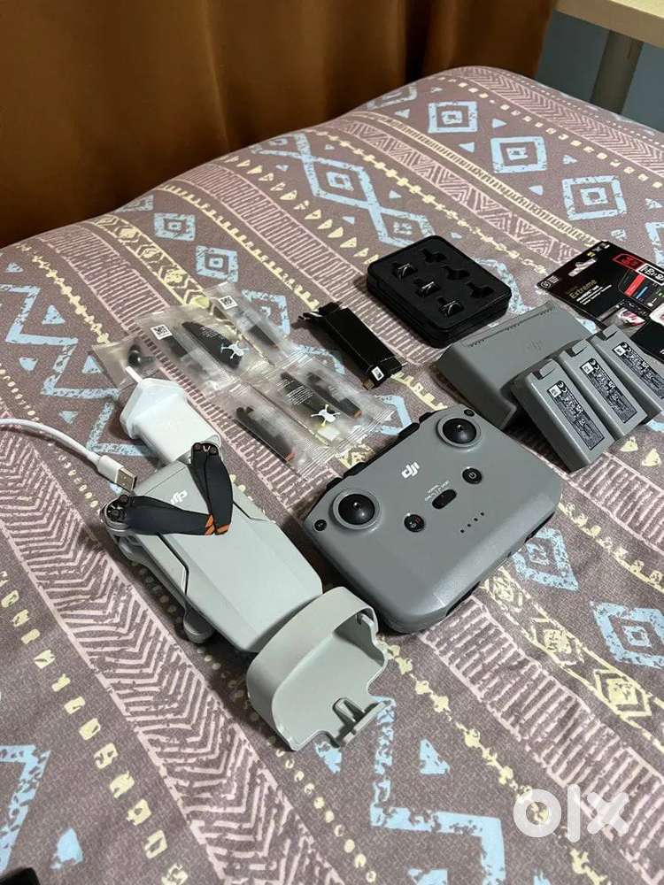 DJI Mini 2 Fly More Combo + Lens + MicroSD