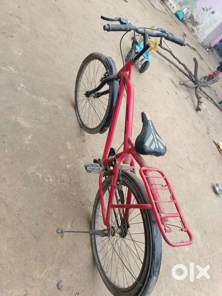 Both cycle sell
