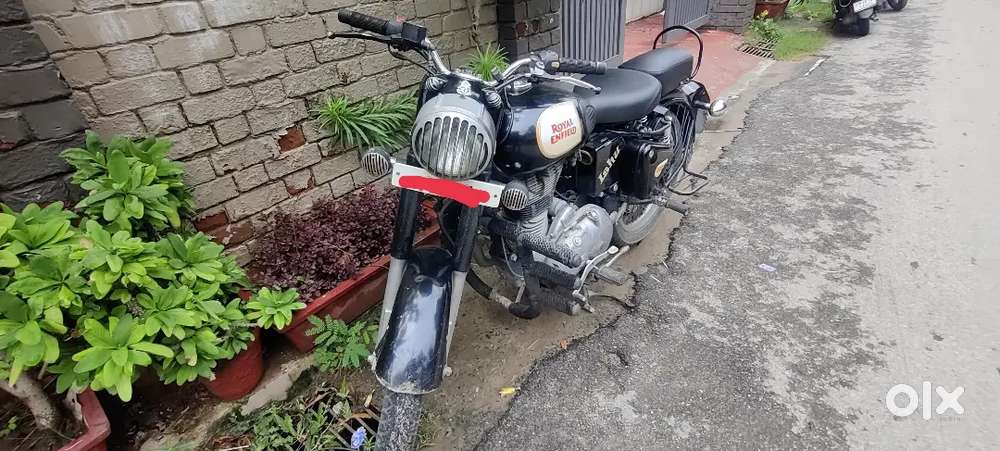 Royal Enfield Bike Good Condition.