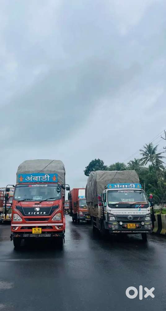 ലോറിയിലേക്ക് ഹെവി ഡ്രൈവേഴ്സിനെ ആവശ്യമുണ്ട്
