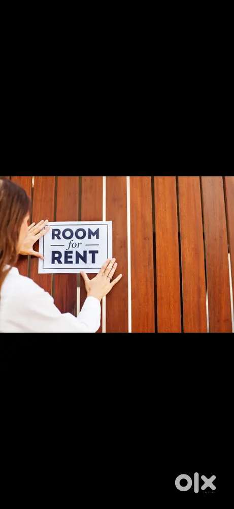 Room available for rent in Cortalim