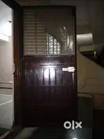 Safety door