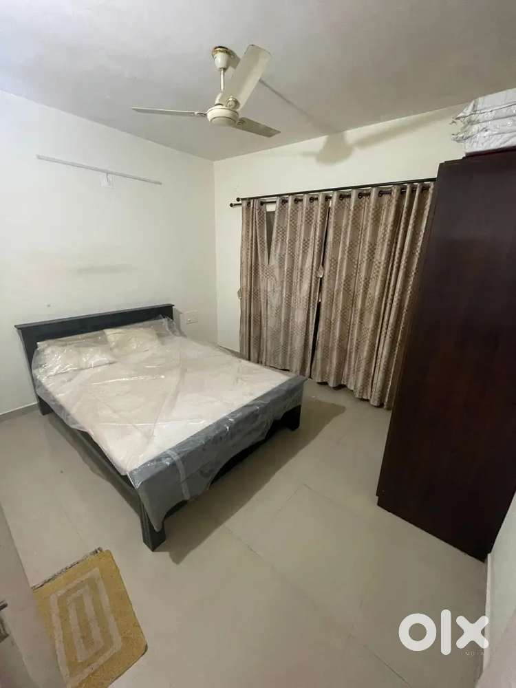 2BHK flat fully furnished