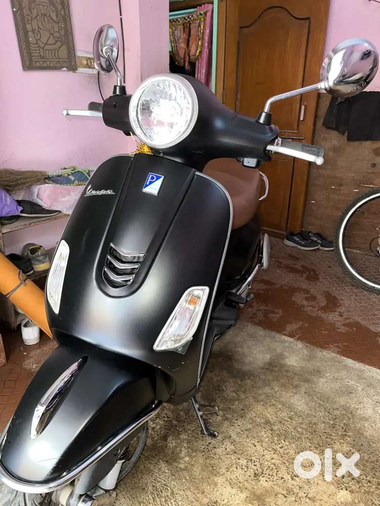 Vespa zx 125 Matta black colour