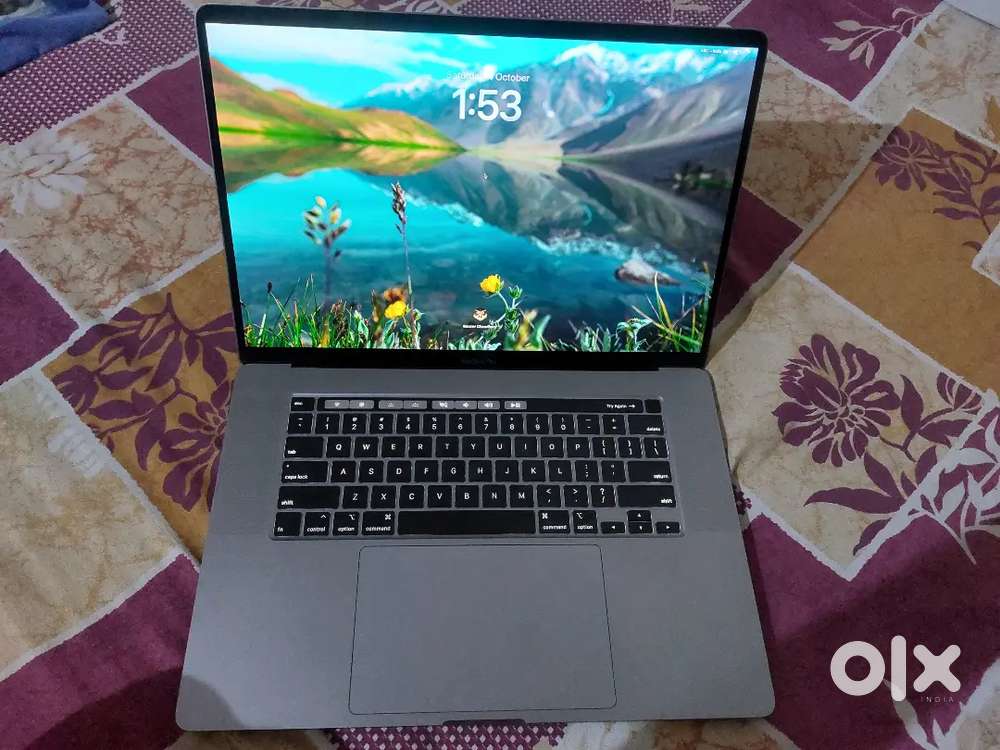 Apple Macbook pro A2141 16inch 16gb ram 512gb flash drive