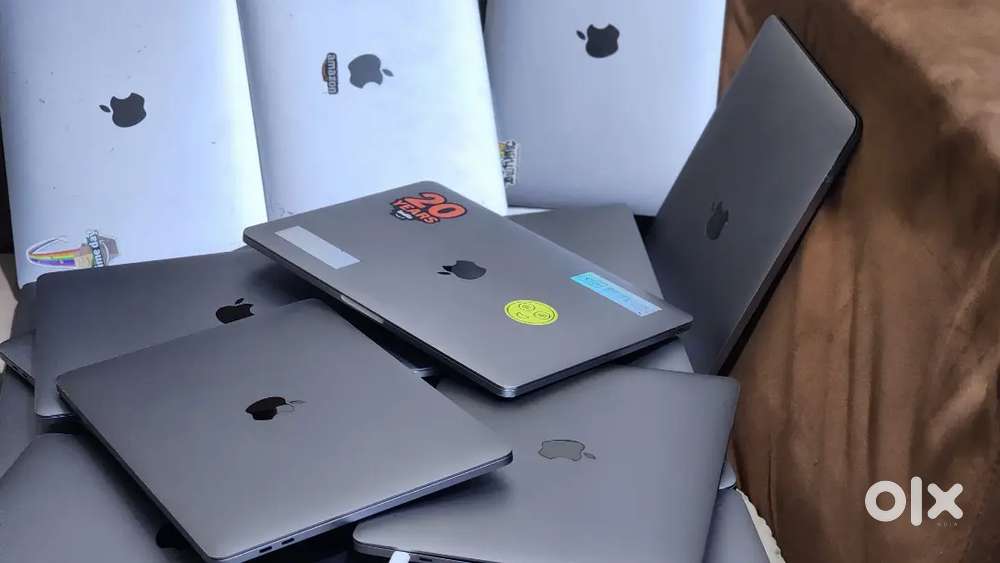 M1 Apple Macbook Pro 16GB Ram 256gb Apple SSD Touchbar Touch ID