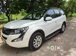 Xuv 500 w10 Showroom Track