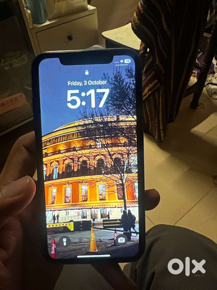 Iphone 11 - 128gb Black - With Bill & Box - Excellent Condition