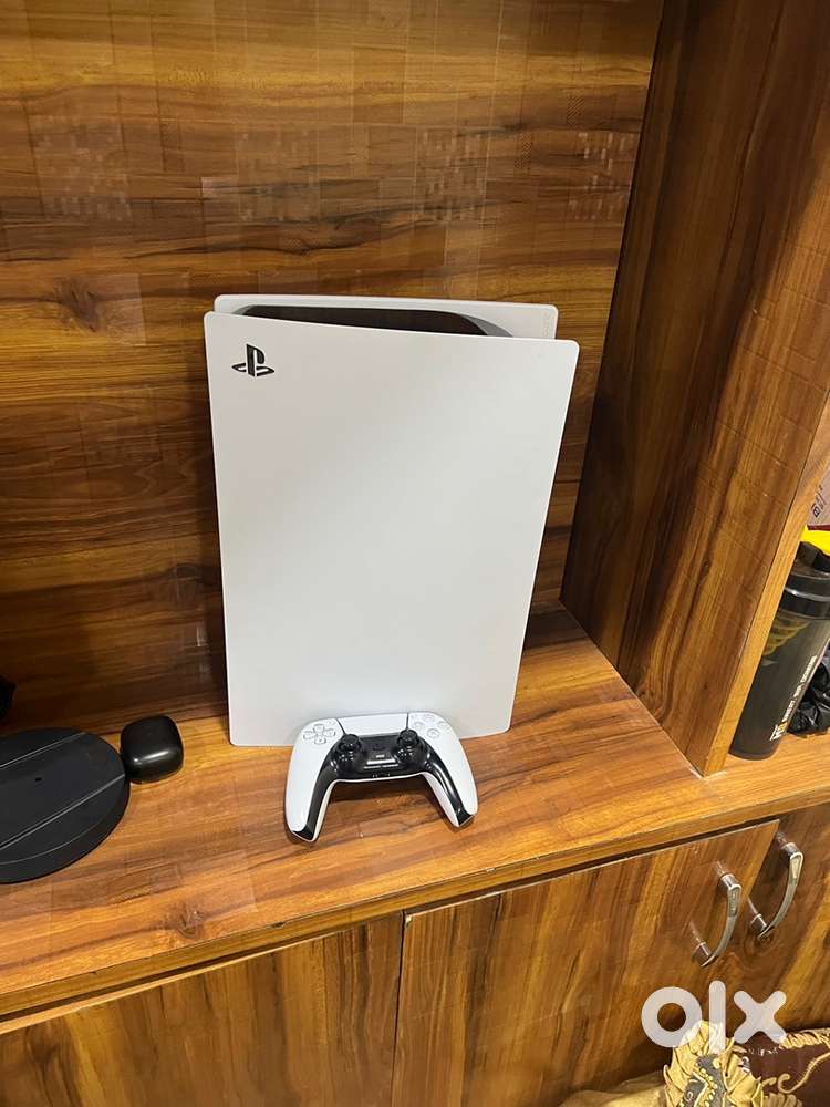 PLAY STATION 5 DIGITAL EDITION (825GB)