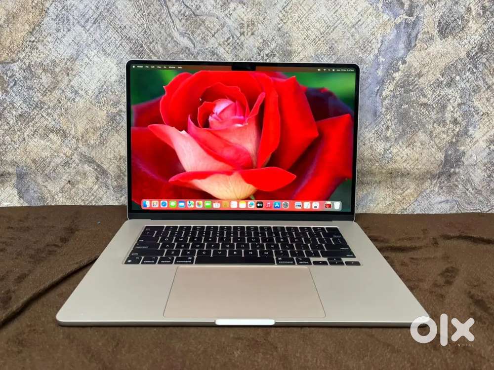 Apple Macbook Air 15inch M2 512gb 2027 apple warranty