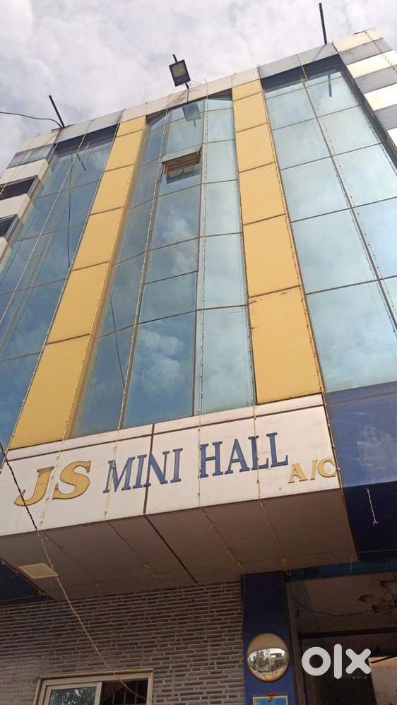 Js mini hall