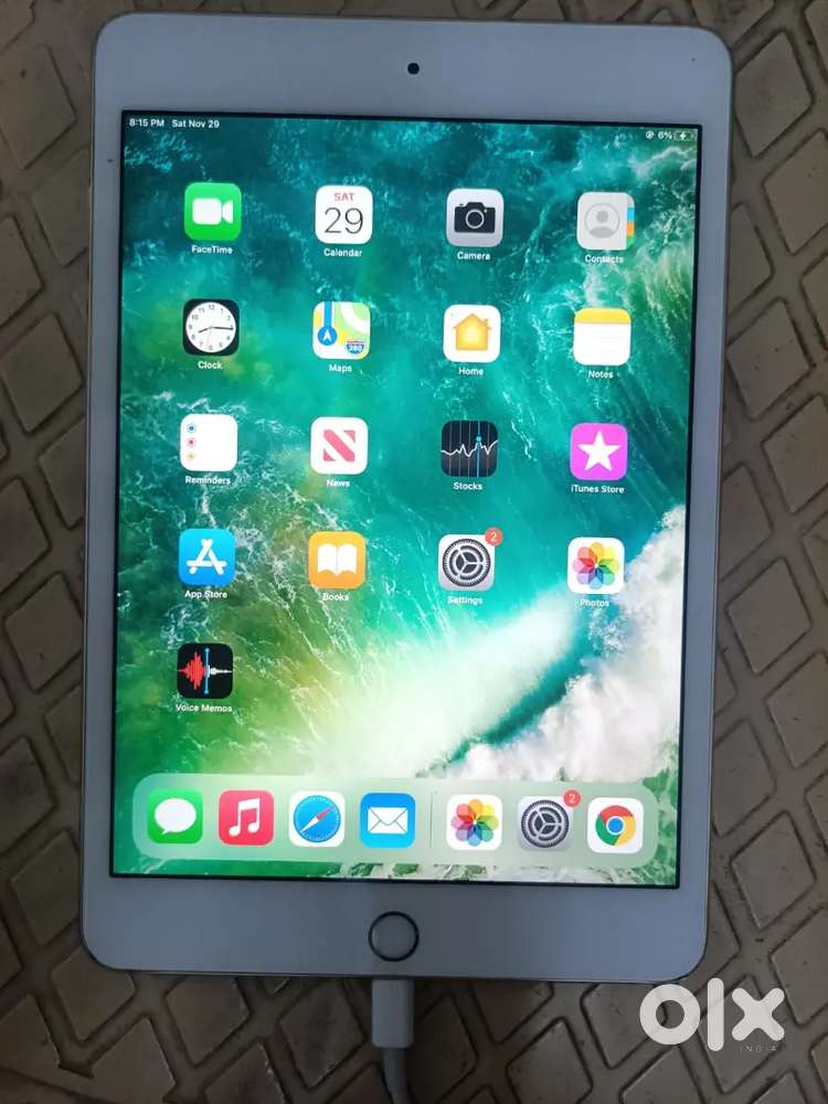 iPad mini 4-Excellent condition