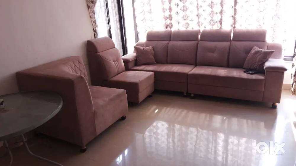 Bungalow for rent 4 bhk furnished at Ranghvi estate Bogmalo Road
