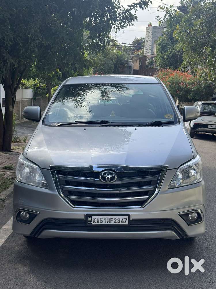 Toyota Innova 2.5 V 8 STR, 2014, Diesel