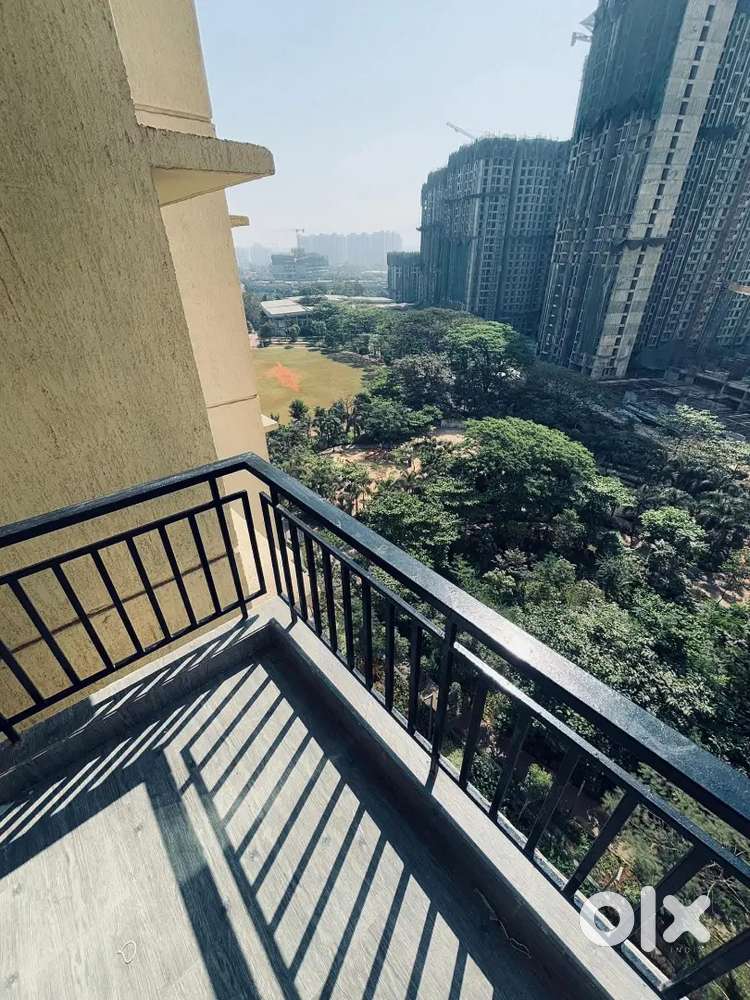 2 bhk flat available for rent in runval garden manpada Kalyan Shill