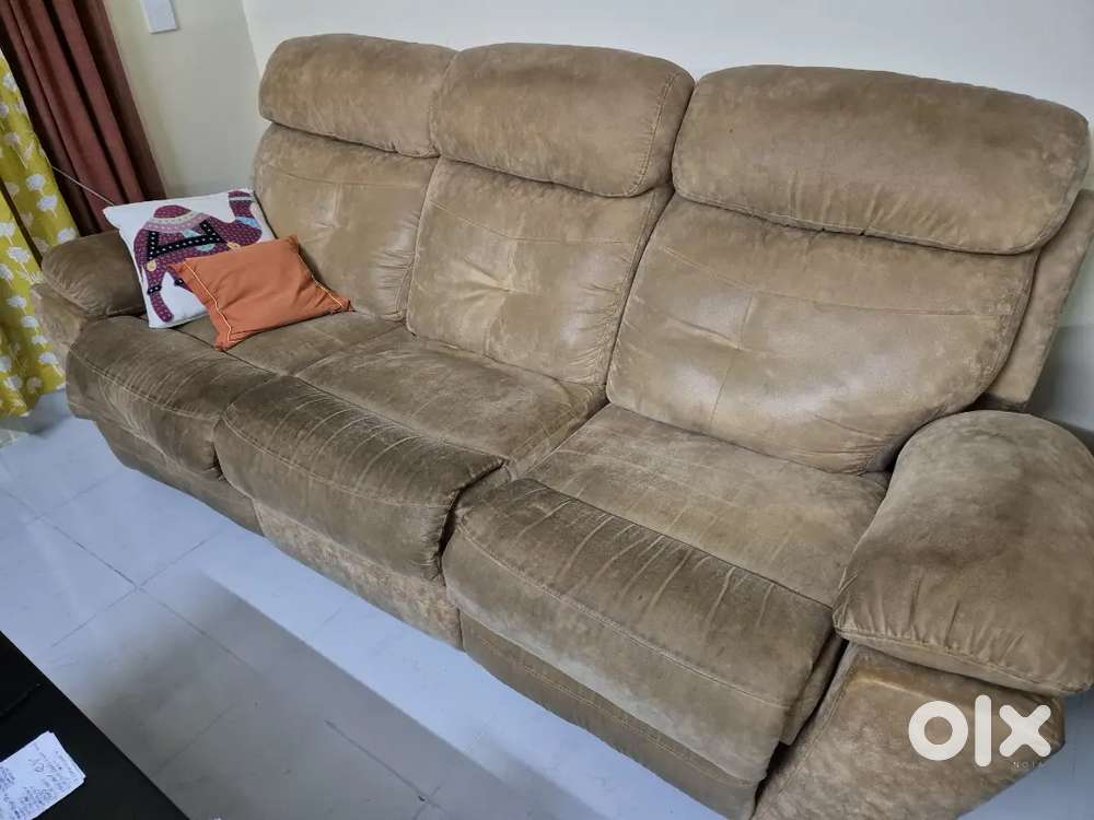 Recliner Sofa. Price Negotiable.
