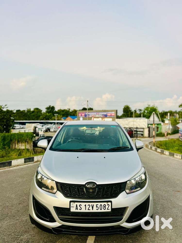 Mahindra Marazzo M8 8Str, 2018, Diesel