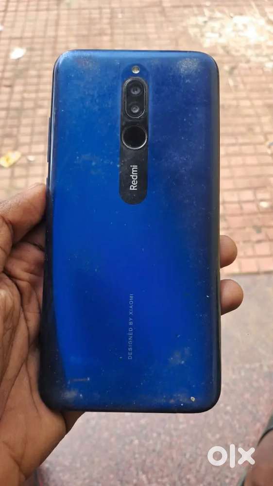 REDMI 8 4/64 RAM ROM