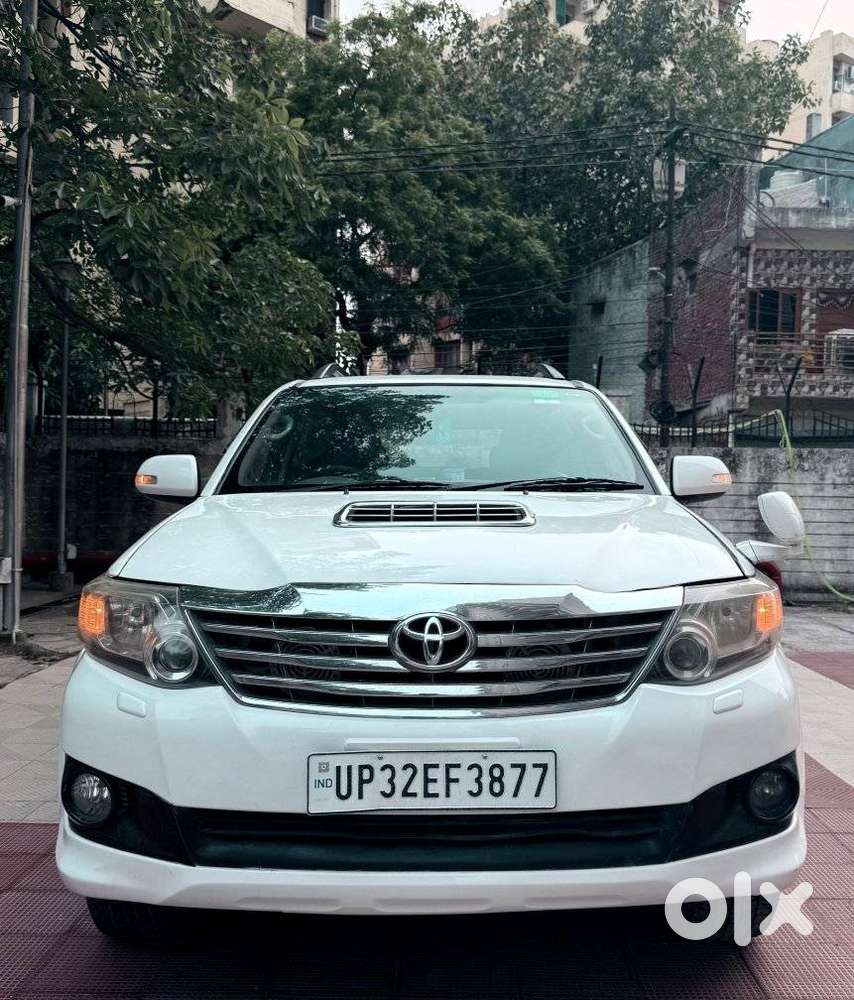 Toyota Fortuner 4X2 MT 2.8 Diesel, 2012, Diesel