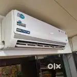 2 ton Lloyd AC