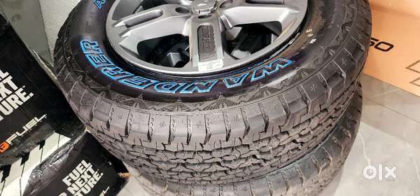 MRF WANDERER AT 255/60/R18
