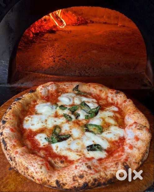 Wood Fired Pizza Chef (URGENT)