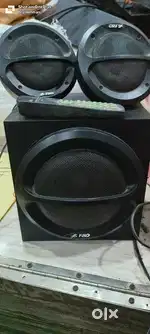 F&D amplifier with OTG and memory card suport 2 speakers gud condition