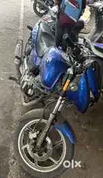 Bajaj pulsar 150 (2011)