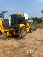 Model 2021 first owner Mahindra JCB
