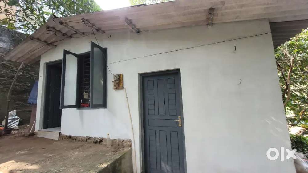 House selling, near Aruvikkara